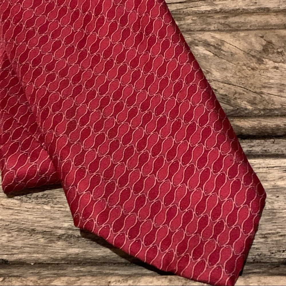 South Beach Pink and Red fish silk tie